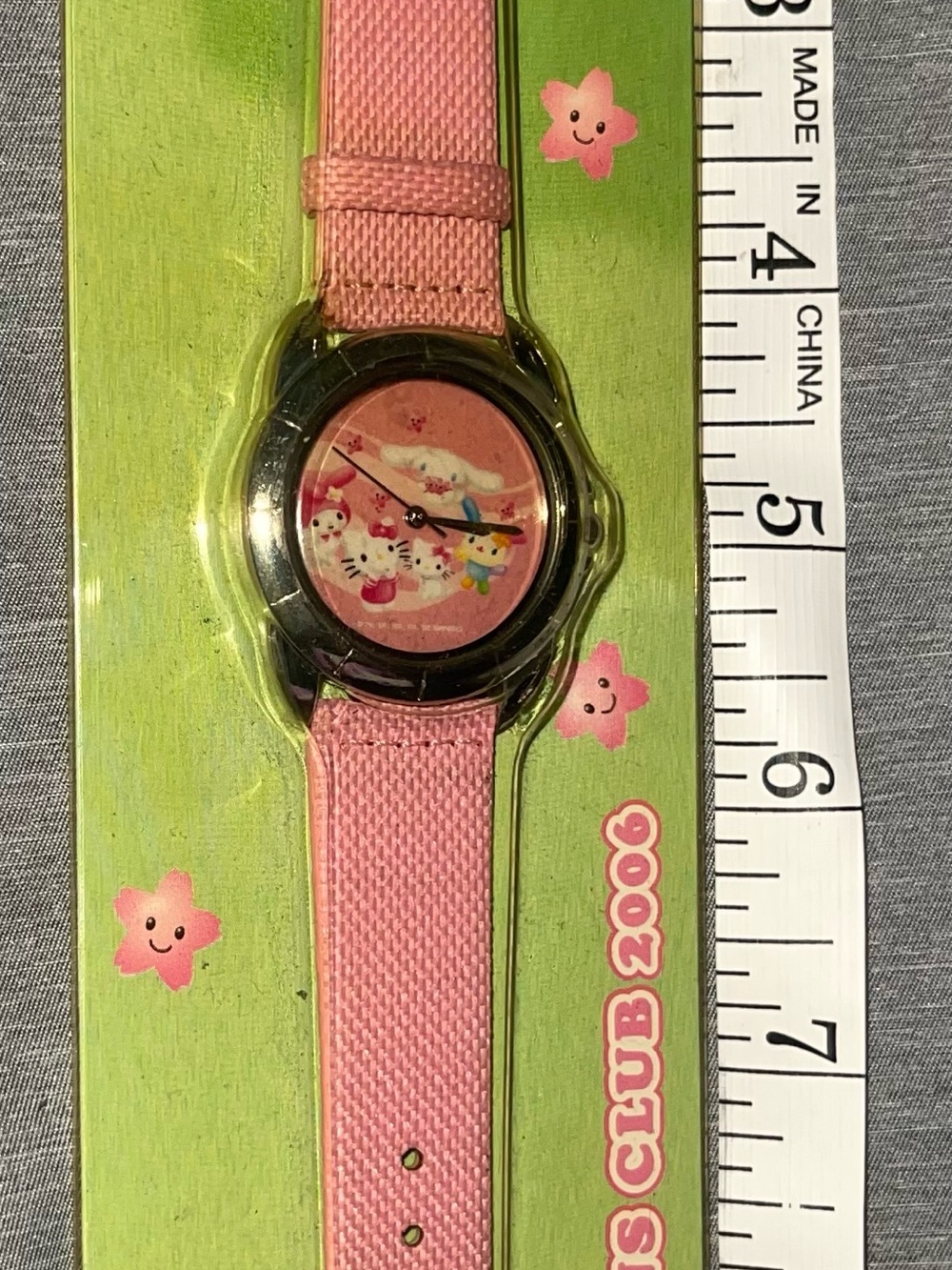 NOS Vintage 2006 Sanrio Fans Club promotional wristwatch Hello Kitty Analog Pink - Picture 4 of 9